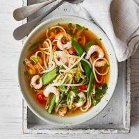 Asian prawn noodles image