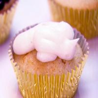 Coconut Rum and Lime Cupcakes_image
