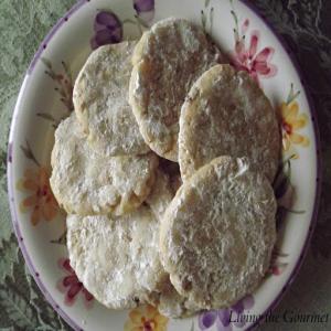 Spiced Nut Cookies Recipe - (4.3/5) image