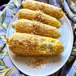 Shortbread-Crusted Corn on the Cob_image