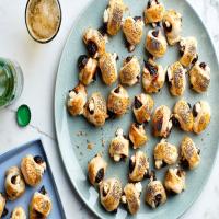 Figs-in-a-Blanket with Goat Cheese image