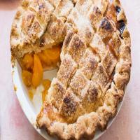 Old-Fashioned Peach Pie_image