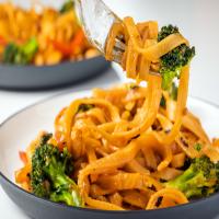 Ginger-Orange Broccoli and Noodles_image