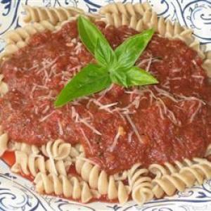 Easy Fusilli with Tomato Pesto Sauce_image