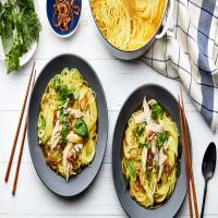 Golden Noodles With Chicken image