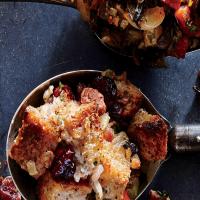Apple, Cranberry, and Pecan Stuffing_image
