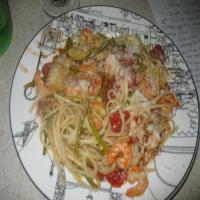 Shrimp With Pasta, Asparagus, Artichoke & Diced Tomatoes_image