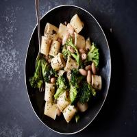 White Bean Piccata Pasta With Broccoli_image