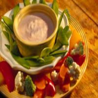 Tangy Yogurt Dip with Veggies_image