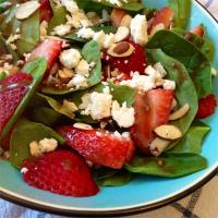 Emily's Strawberry Balsamic Salad_image