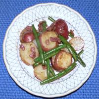 Pan Sauteed Potatoes & Green Beans_image