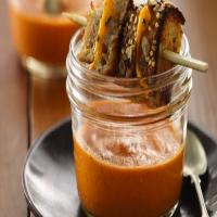 Creamy Tomato Basil Soup with Mini Grilled Cheese Sandwiches_image