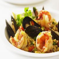 Rice with Shrimp and Mussels (Paella)_image