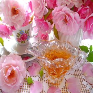 Cottage Garden Rose-Petal Syrup (Sweetened Rose Water)_image