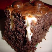 Peppermint Patty Poke Cake image