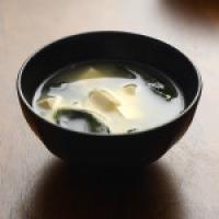 Easy Japanese Miso Soup w/ Silken Tofu_image