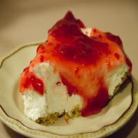 Strawberry-Topped No Bake Cheesecake_image