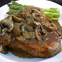 veal chops with mushrooms image