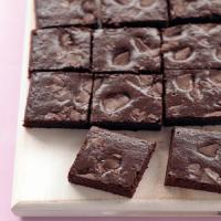 Light Chocolate-Chunk Brownies_image