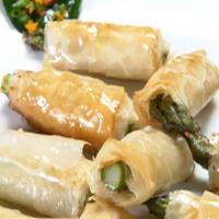 Phyllo Wrapped Asparagus and Boursin_image