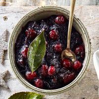Mulled cranberry & apple sauce image
