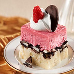 Chocolate Cookie-Raspberry & Creme Squares_image