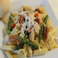 Asparagus Pasta With Toasted Pecans image