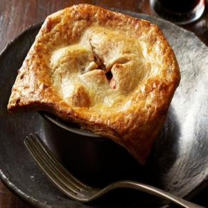 Beef Potpies With Cheddar-Stout Crust_image