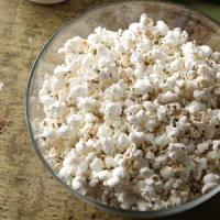 Rosemary Parmesan Popcorn Recipe Recipe - (4.3/5) image