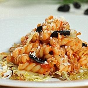 Gemelli Pasta w/ Roasted Fennel & Black Garlic Recipe - (4.5/5)_image