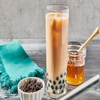 Vanilla Bubble Tea with Coconut Milk_image