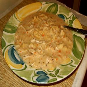 Crock Pot Chicken & Noodle Soup_image