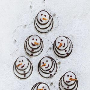 Chocolate snowmen biscuits image