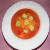 Creamy Tomato Cheese Soup With Croutons image