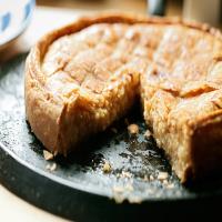 Lancashire Cheese-and-Onion Pie image