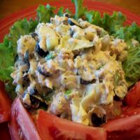 Artichoke and Ripe Olive Tuna Salad_image