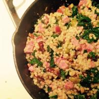 Date and Almond Couscous_image