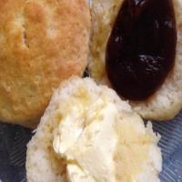 7-Up Sour Cream Biscuits_image