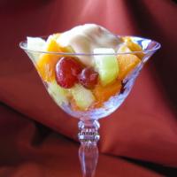 Fresh Fruit With Creamy Grand Marnier Sauce_image