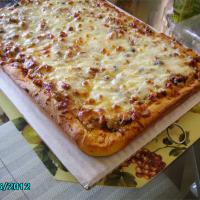 Thick 'n' Chewy Pizza_image