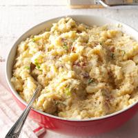 Slow-Cooker Loaded Mashed Potatoes image