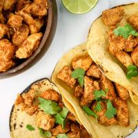Easy Chicken Soft Tacos_image