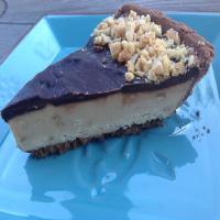 Frozen Peanut Butter Chocolate Pie (No Bake) image