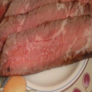 Way-Too-Easy Steak Marinade Recipe_image