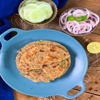 Sindhi Koki Recipe-Masala Roti With Onions And Green Chillies_image