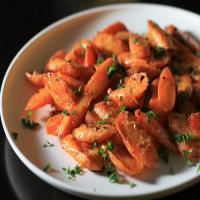 Garlic Roasted Carrots_image