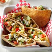 Hearty Chicken Gyros_image