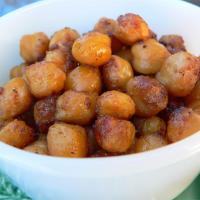 Indian-Spiced Roasted Chickpeas image