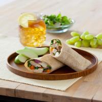 Sunny's Spicy Ranch Grilled Chicken Salad Wrap_image