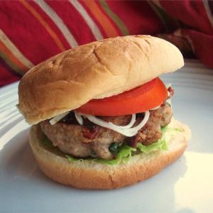 Spicy Chipotle Turkey Burgers_image